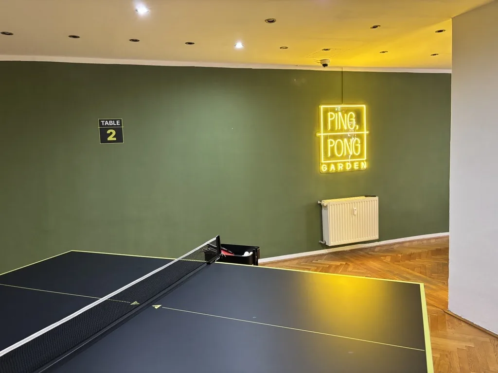 Tischtennistisch im Ping Pong Garden Salzburg